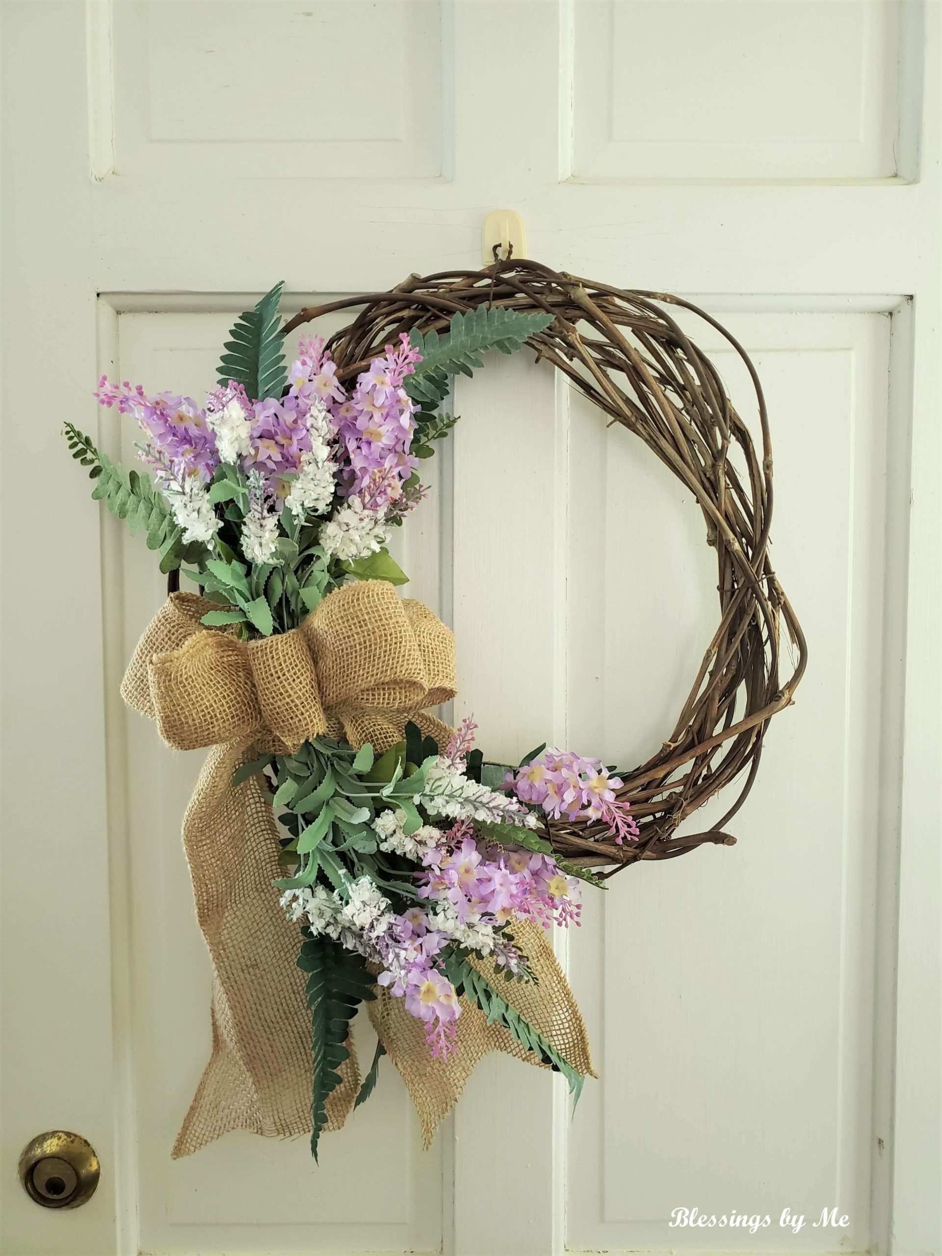 How To Make A Summer Grapevine Wreath - DIY's & Crafts